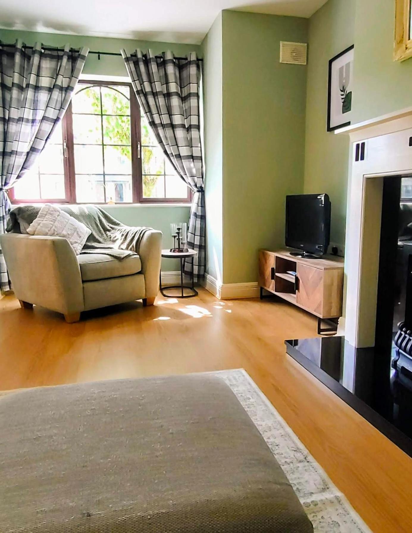 Rynn Haven - Enchanting Townhouse Lough Rynn Mohill المظهر الخارجي الصورة